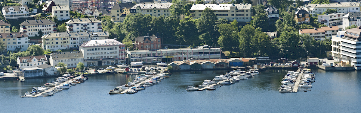 Neptun Båtforening havn - panoramabilde over marinaen i Bergen sentrum
